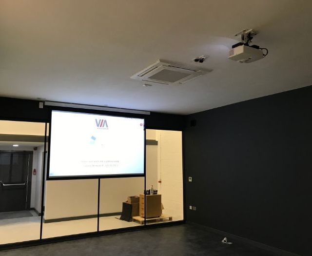 CommercialProjectorInstallation